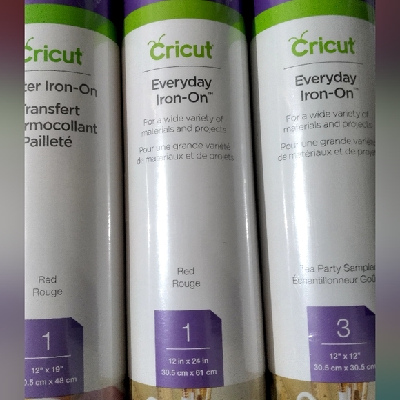 Cricut StrongBond Iron-on Vinyl Bundle - Picture 2 of 3